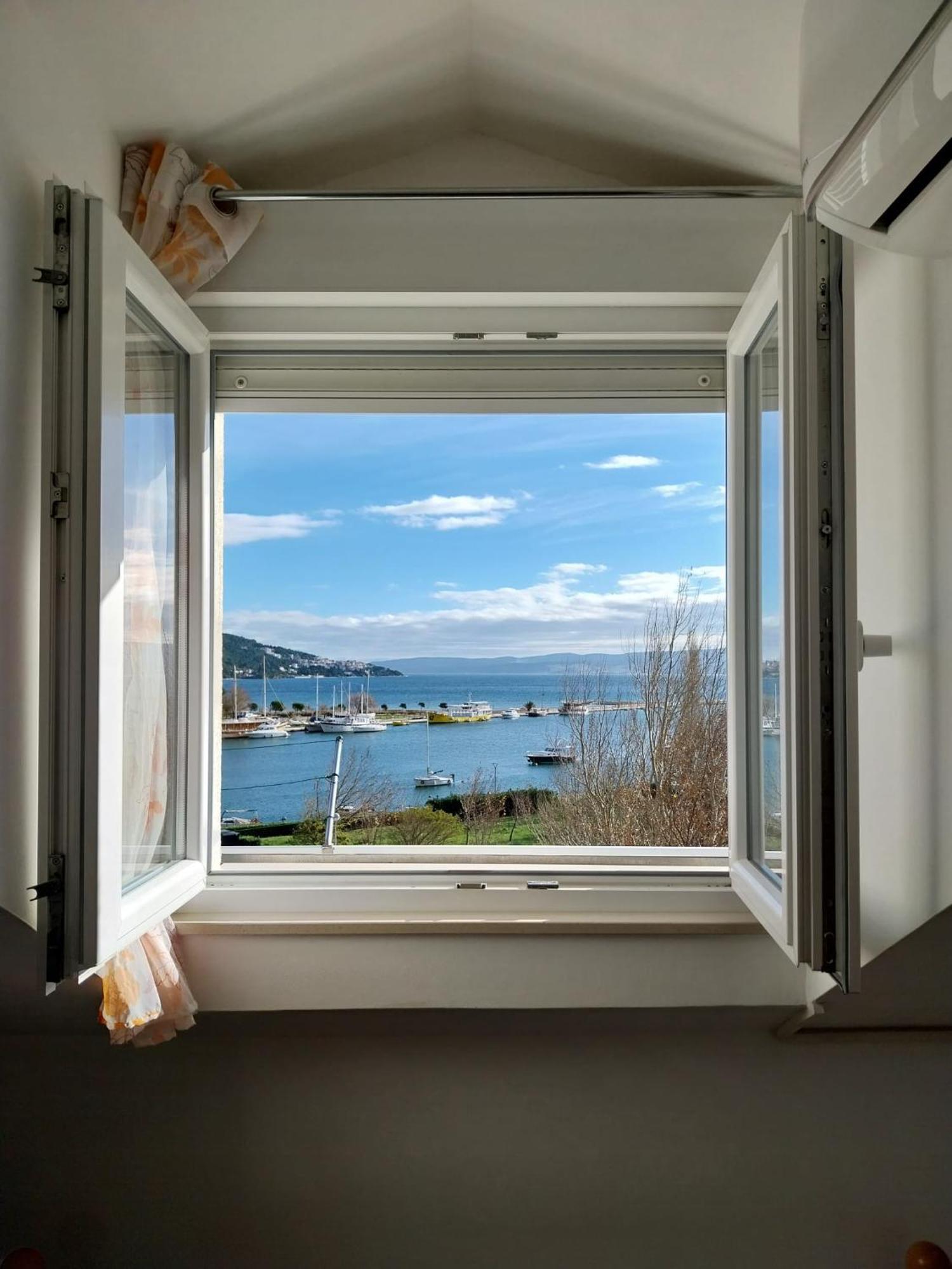 Seaview Apartment オミシュ エクステリア 写真