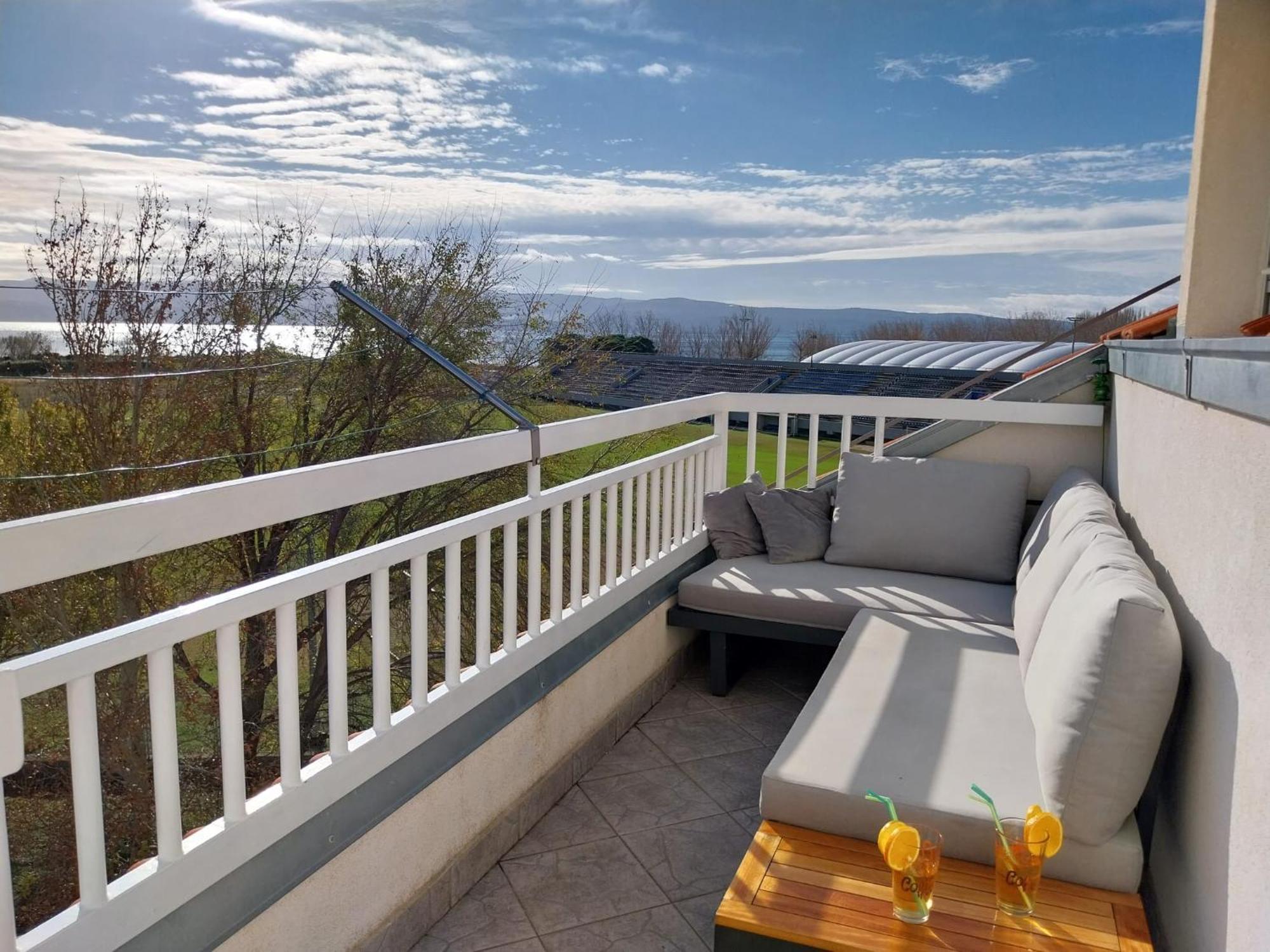 Seaview Apartment オミシュ エクステリア 写真