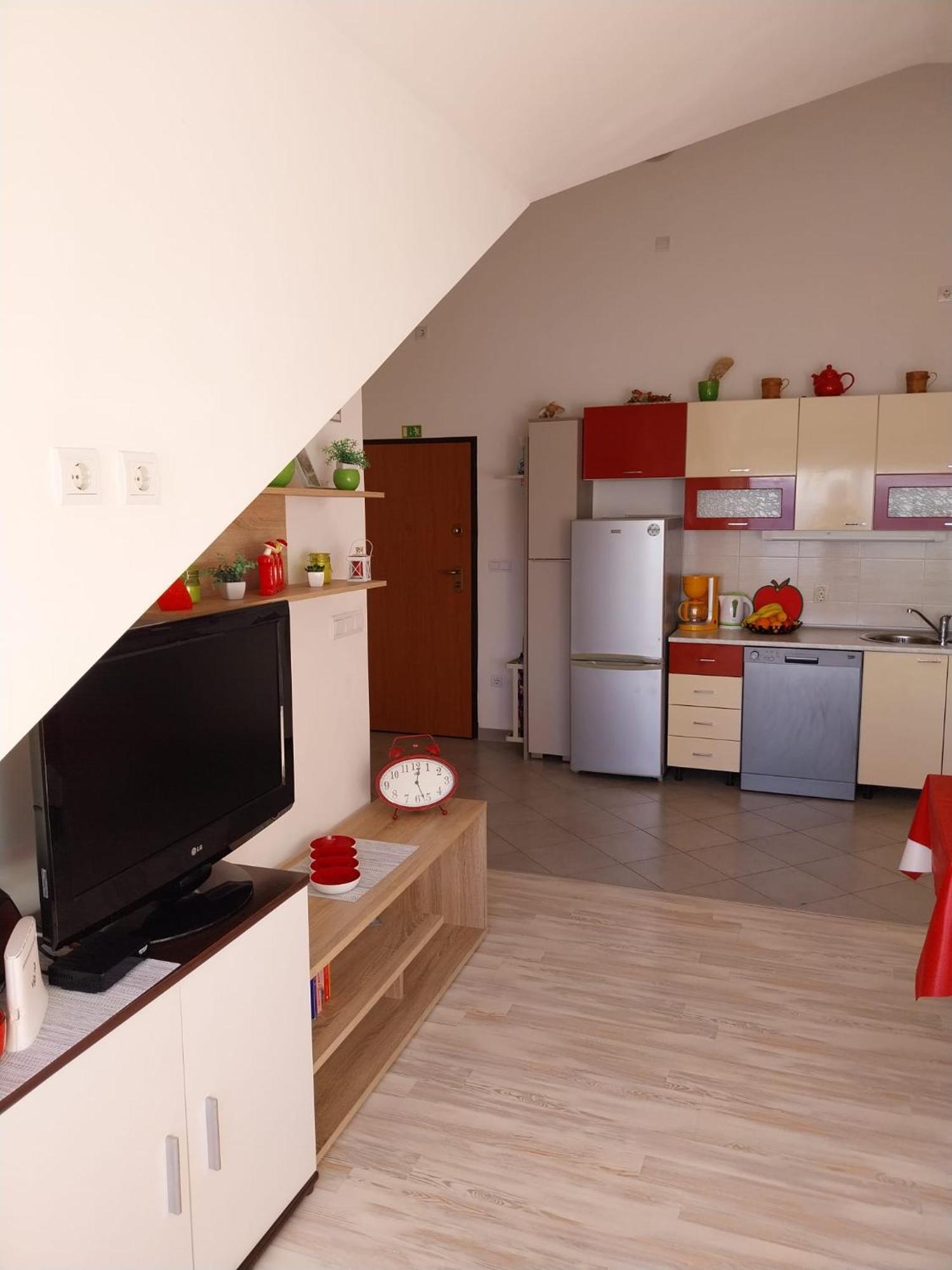 Seaview Apartment オミシュ エクステリア 写真